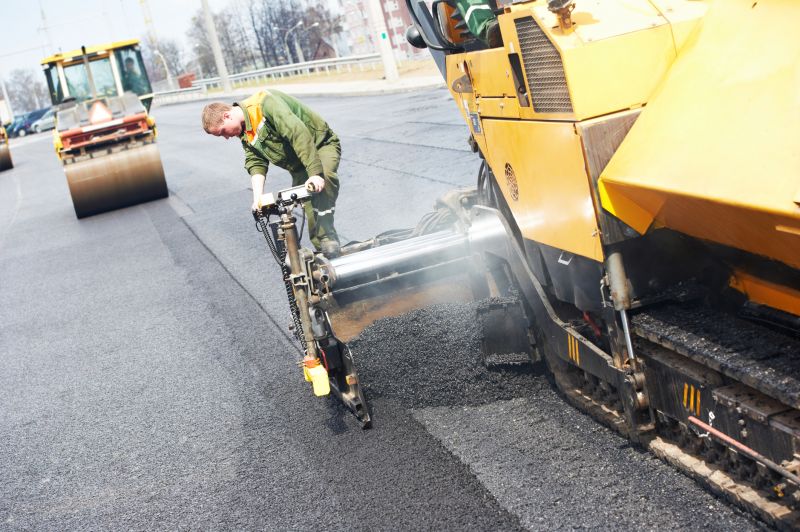 Benefits Of Asphalt Paving Installation For Driveways