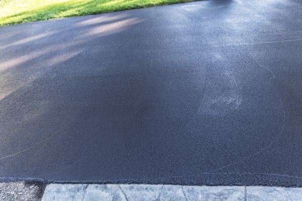 Cost of Residential Blacktop Service in Huntington Station