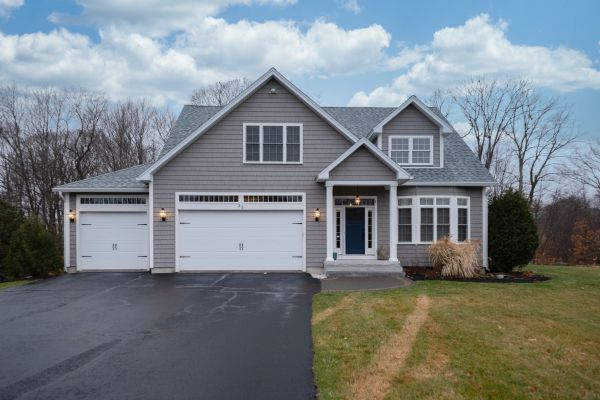 Cost of Residential Paving Service in Huntington Station