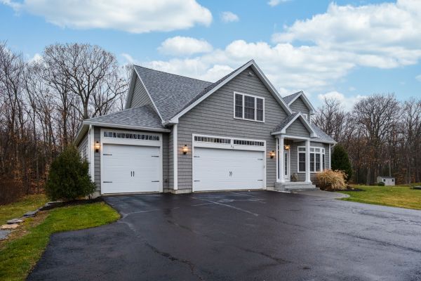 Cost of Driveway Asphalting in Huntington Station